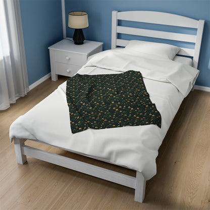 Shamrock Comfort Velveteen Blanket